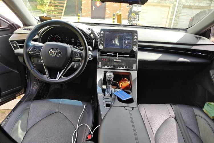 Used Toyota Avalon 2019 2.0L XLE Premium Edition China VI Interior 2