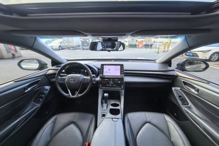 Used Toyota Avalon 2019 2.0L Luxury Edition China VI Standard Interior 2
