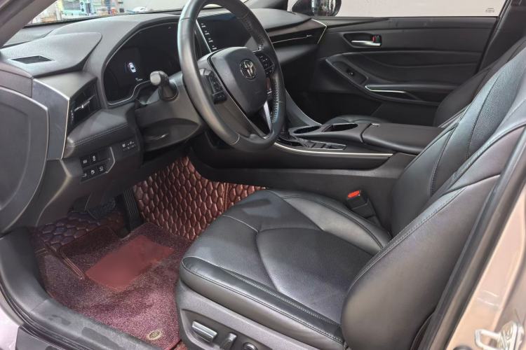 Used Toyota Avalon 2019 2.0L XLE Premium Edition China VI Interior 2