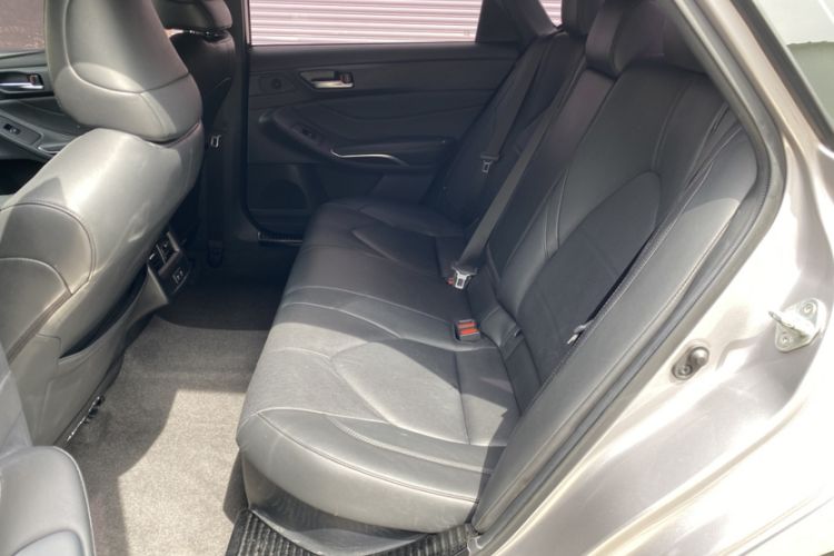 Used Toyota Avalon 2019 Dual-Engine 2.5L Luxury Edition China VI Standard Interior 3