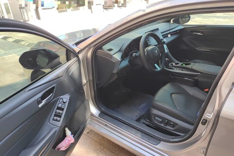 Used Toyota Avalon 2019 Dual-Engine 2.5L Luxury Edition China VI Standard Interior 3