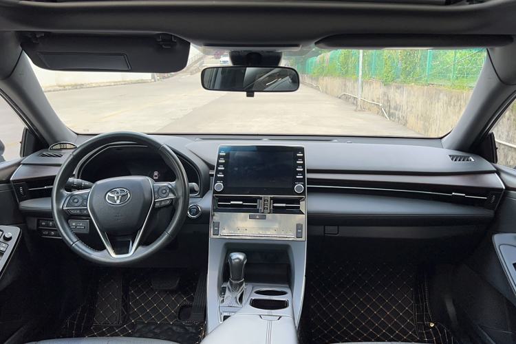 Used Toyota Avalon 2019 2.0L Luxury Edition China VI Standard Interior 6