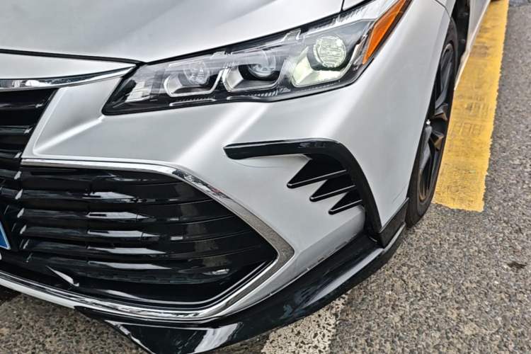 Used Toyota Avalon 2019 2.0L Luxury Edition China VI Standard Left Front Headlight