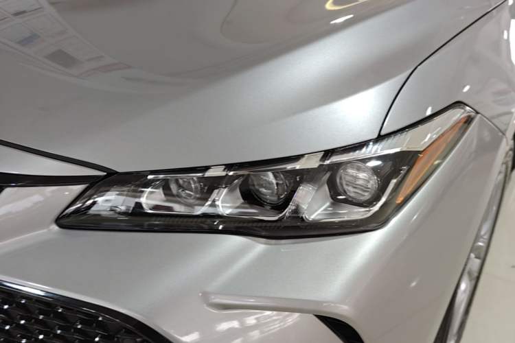 Used Toyota Avalon 2019 2.5L Ambition Version China VI Standard Left Front Headlight