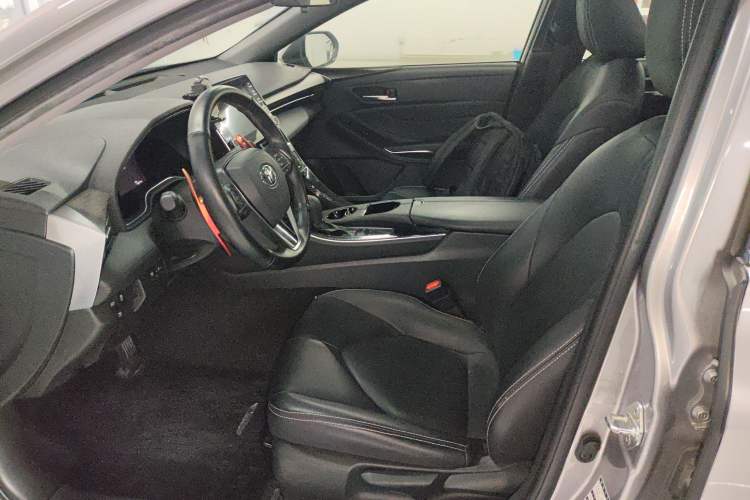Used Toyota Avalon 2019 2.5L Ambition Version China VI Standard Left Front Seat