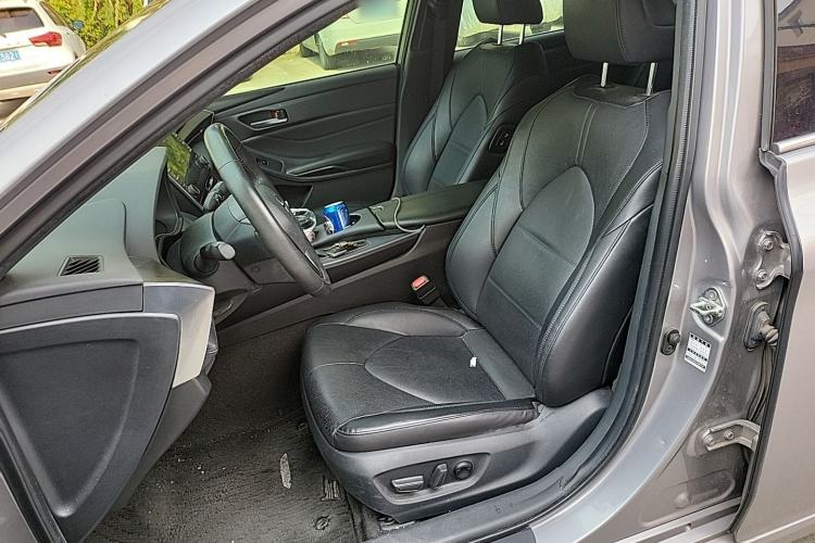 Used Toyota Avalon 2019 2.0L Luxury Edition China VI Standard Left Front Seat
