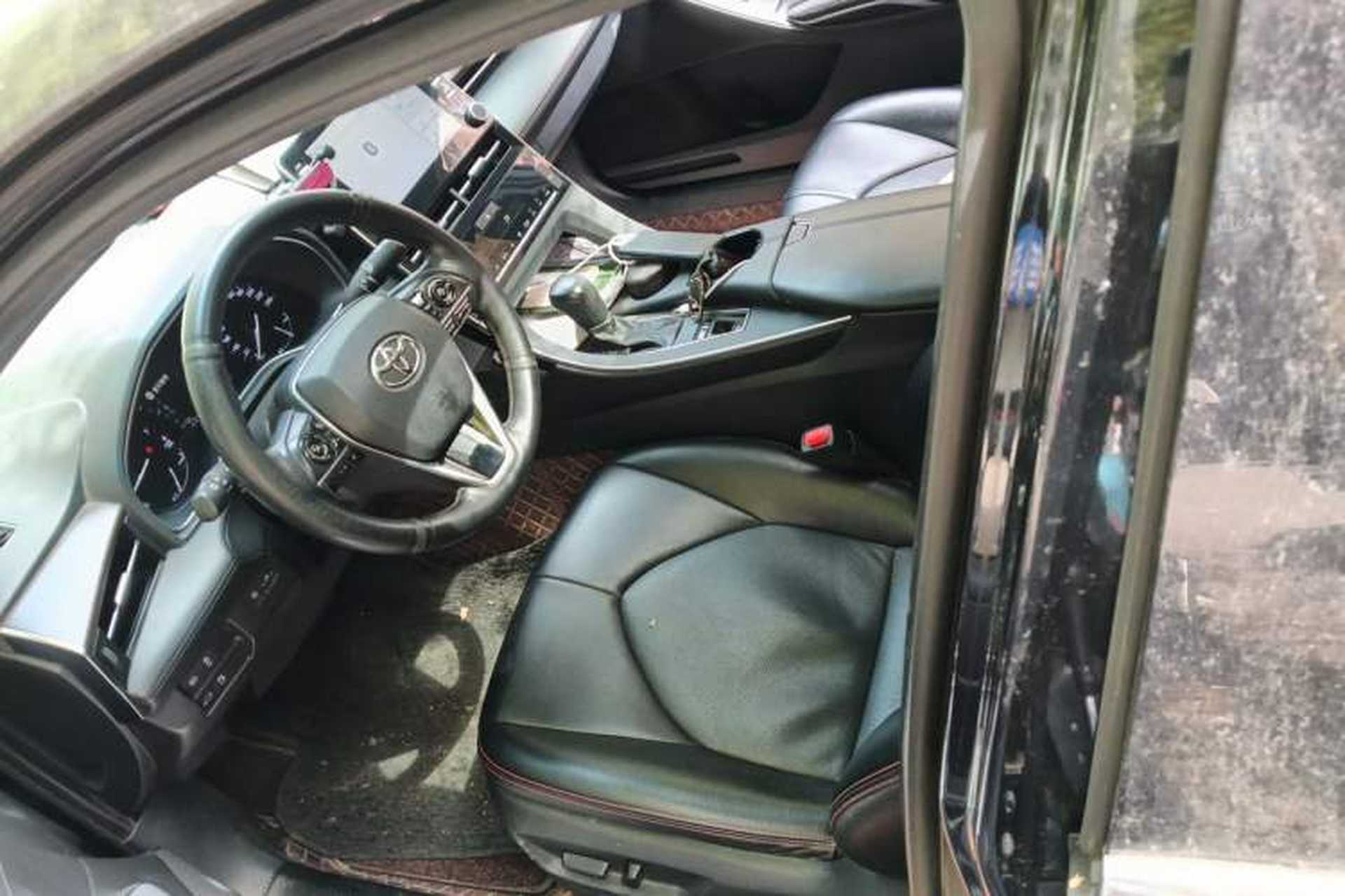 Used Toyota Avalon 2019 2.0L Ambition Edition China VI Left Front Seat
