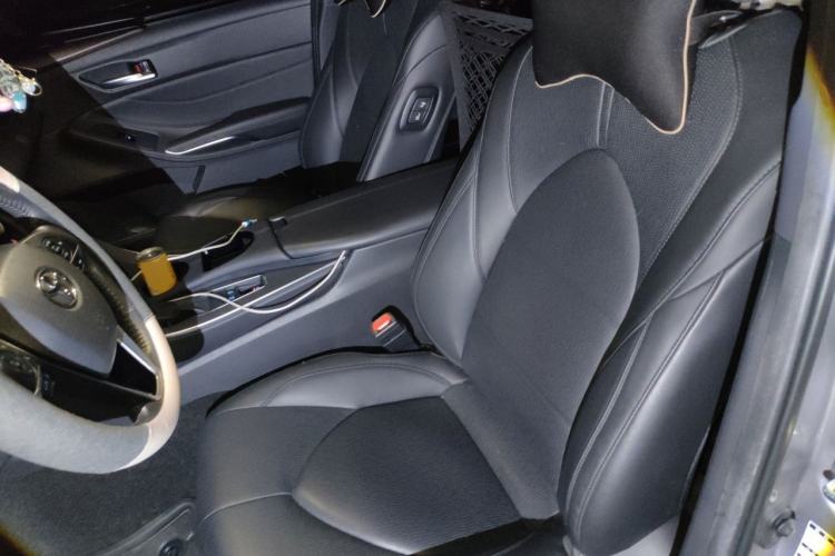 Used Toyota Avalon 2019 2.0L XLE Premium Edition China VI Left Front Seat