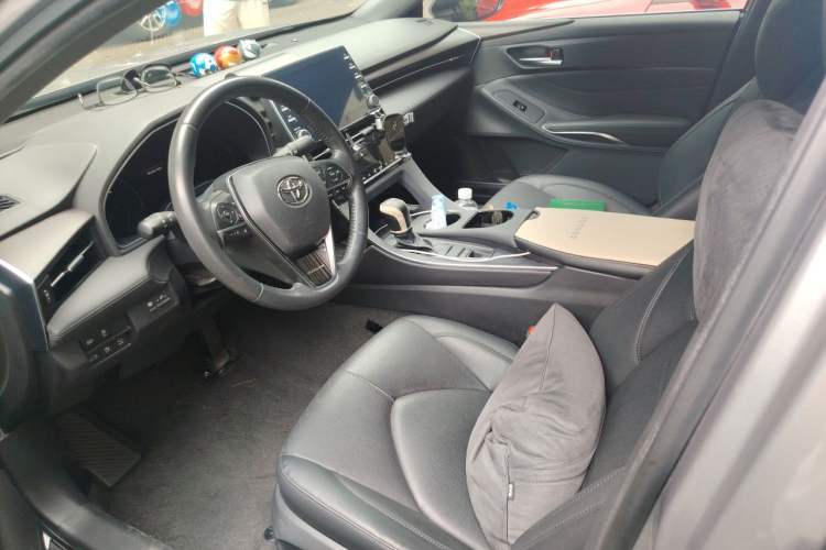 Used Toyota Avalon 2019 2.0L XLE Premium Edition China VI Left Front Seat