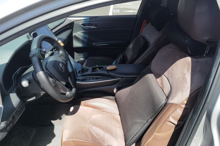 Used Toyota Avalon 2019 2.0L Ambition Edition China VI Left Front Seat
