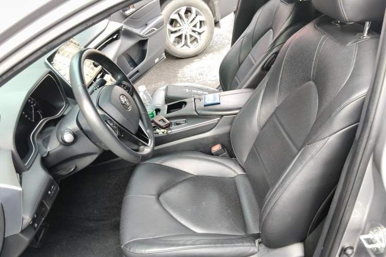 Used Toyota Avalon 2019 Dual-Engine 2.5L Luxury Edition China V Standard Left Front Seat