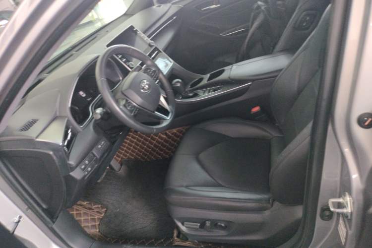 Used Toyota Avalon 2019 Dual-Engine 2.5L Luxury Edition China VI Standard Left Front Seat