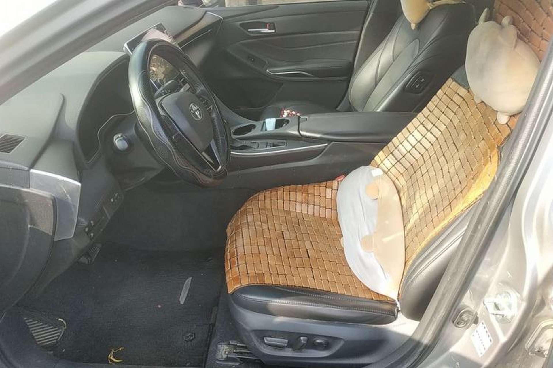 Used Toyota Avalon 2019 2.0L Luxury Edition China VI Standard Left Front Seat