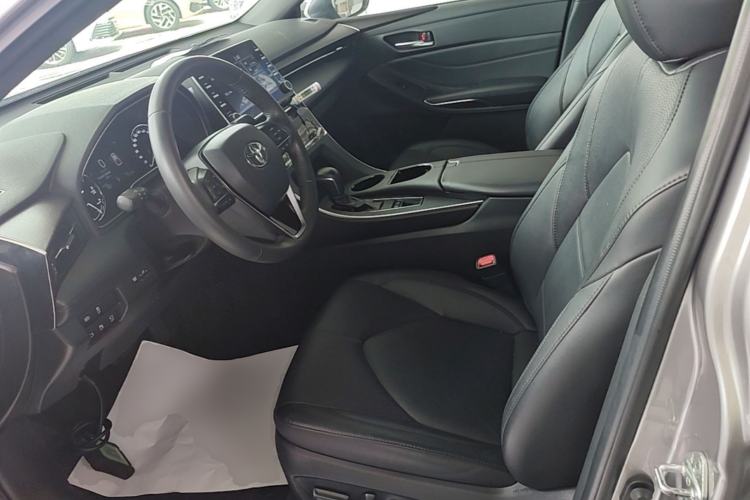 Used Toyota Avalon 2019 2.0L XLE Premium Edition China VI Left Front Seat