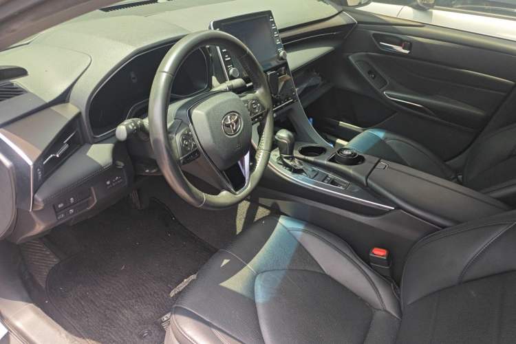 Used Toyota Avalon 2019 2.0L Luxury Edition China VI Standard Left Front Seat
