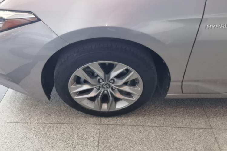 Used Toyota Avalon 2019 Dual-Engine 2.5L Luxury Edition China VI Standard Left Front Wheel Hub