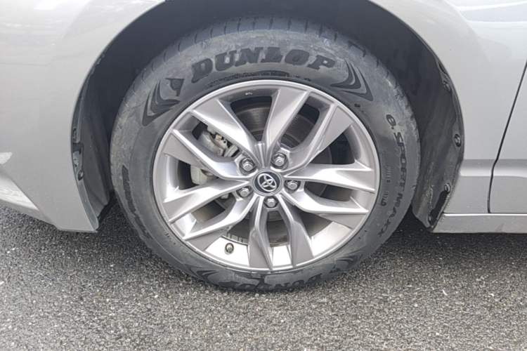 Used Toyota Avalon 2019 Dual-Engine 2.5L Luxury Edition China VI Standard Left Front Wheel Hub
