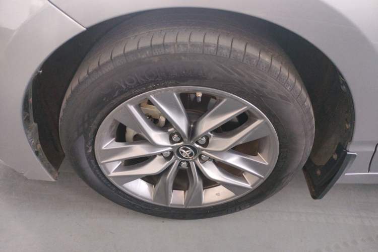 Used Toyota Avalon 2019 Dual-Engine 2.5L Luxury Edition China VI Standard Left Front Wheel Hub