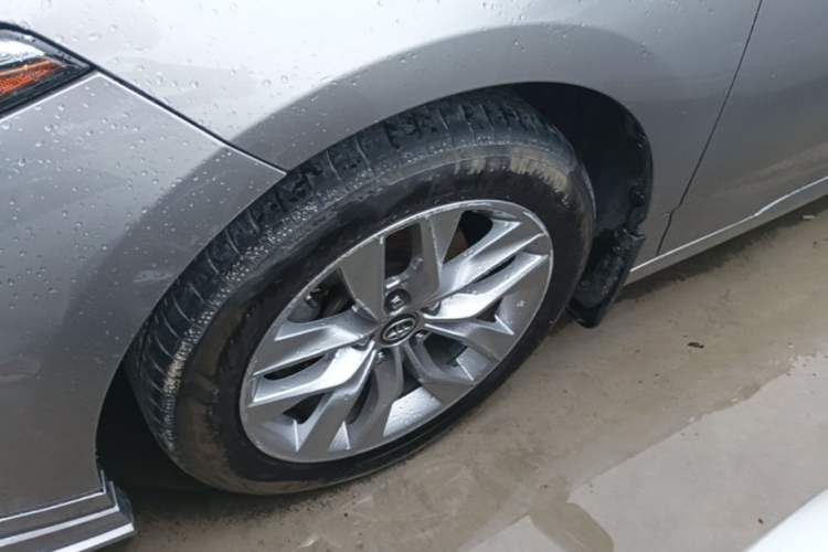 Used Toyota Avalon 2019 Dual-Engine 2.5L Luxury Edition China VI Standard Left Front Wheel Hub