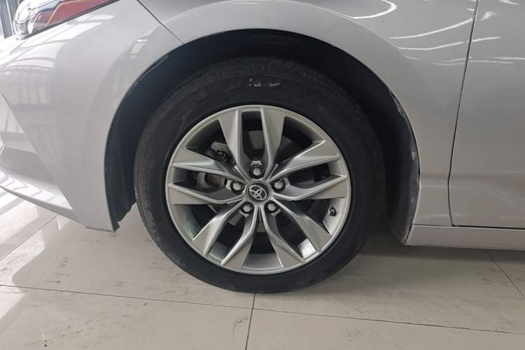 Used Toyota Avalon 2019 2.0L Luxury Edition China VI Standard Left Front Wheel Hub