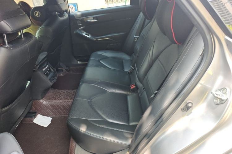 Used Toyota Avalon 2019 2.0L Luxury Edition China VI Standard Left Rear Seat