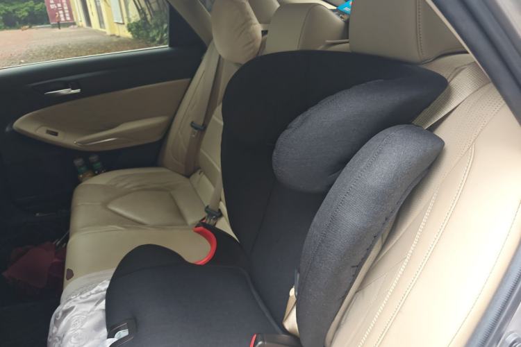 Used Toyota Avalon 2019 2.5L Touring Premium Version China VI Standard Left Rear Seat