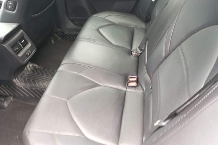 Used Toyota Avalon 2019 Dual-Engine 2.5L Luxury Edition China VI Standard Left Rear Seat