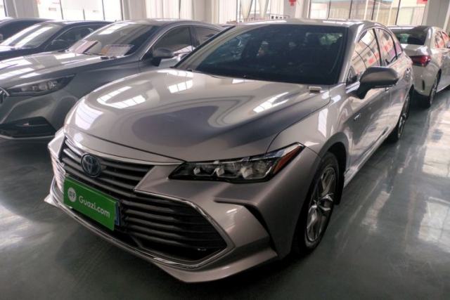 Used Toyota Avalon 2019 Dual-Engine 2.5L Luxury Edition China VI Standard