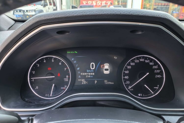 Used Toyota Avalon 2019 2.5L Touring Premium Version China VI Standard Odometer Close Up