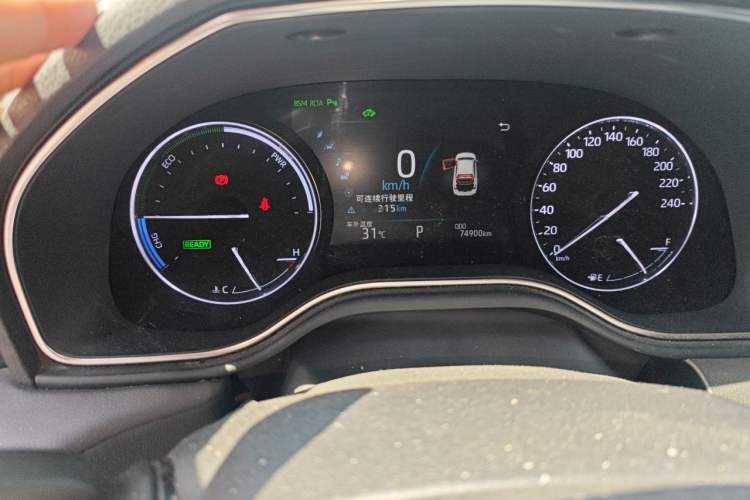 Used Toyota Avalon 2019 Dual-Engine 2.5L XLE Prestige Version China VI Standard Odometer Close Up