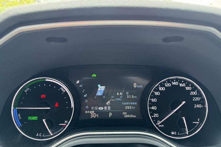 Used Toyota Avalon 2019 Dual-Engine 2.5L Luxury Edition China VI Standard Odometer Close Up
