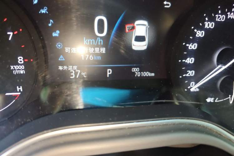 Used Toyota Avalon 2019 2.0L Luxury Edition China VI Standard Odometer Close Up