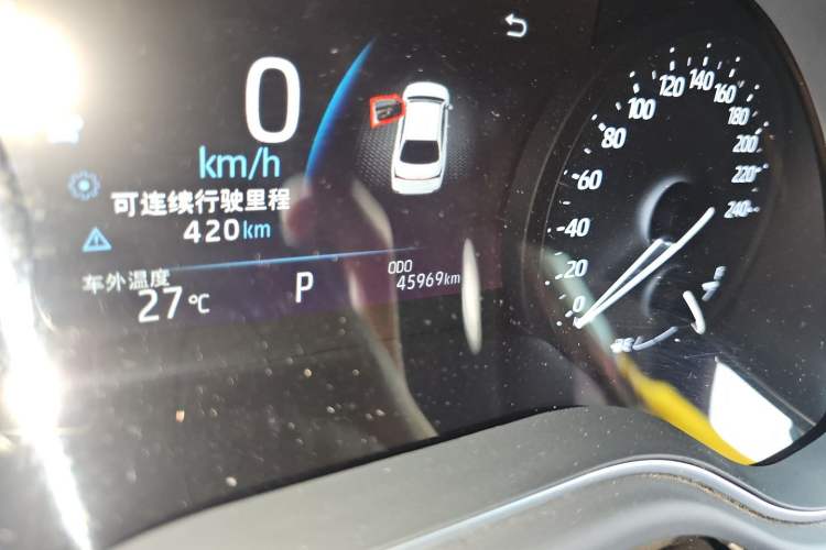 Used Toyota Avalon 2019 2.0L Luxury Edition China VI Standard Odometer Close Up