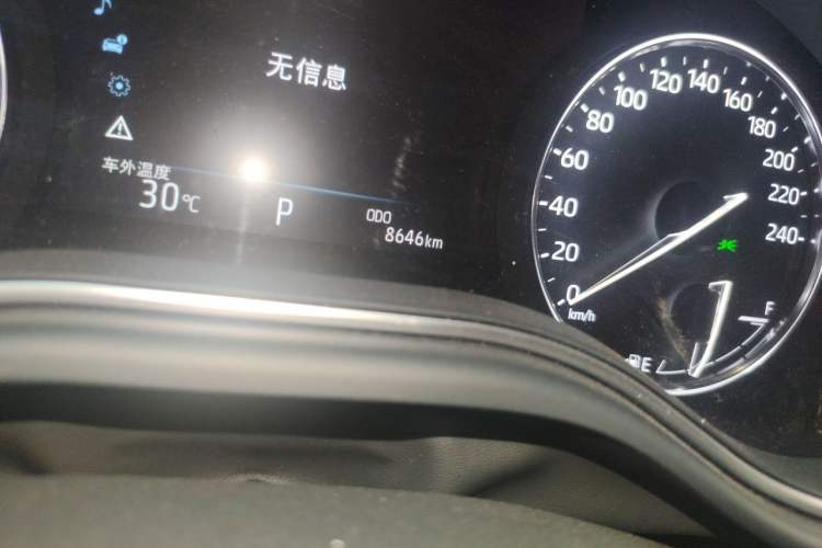 Used Toyota Avalon 2019 2.5L Touring Premium Version China V Standard Odometer Close Up