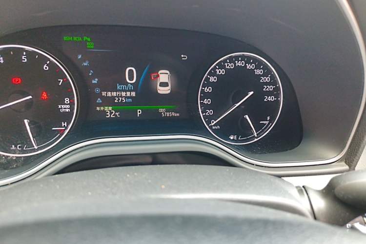 Used Toyota Avalon 2019 2.5L Touring Premium Version China VI Standard Odometer Close Up