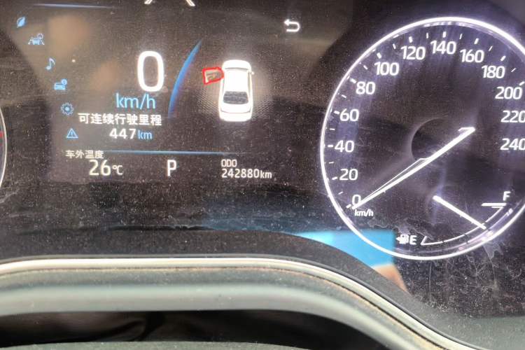 Used Toyota Avalon 2019 2.5L Touring Premium Version China VI Standard Odometer Close Up