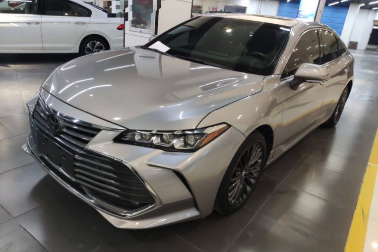 Used Toyota Avalon 2019 2.0L XLE Premium Edition China VI Guazi used car, China used car export, Used car for sale, Used cars, Cheapest cars for sale