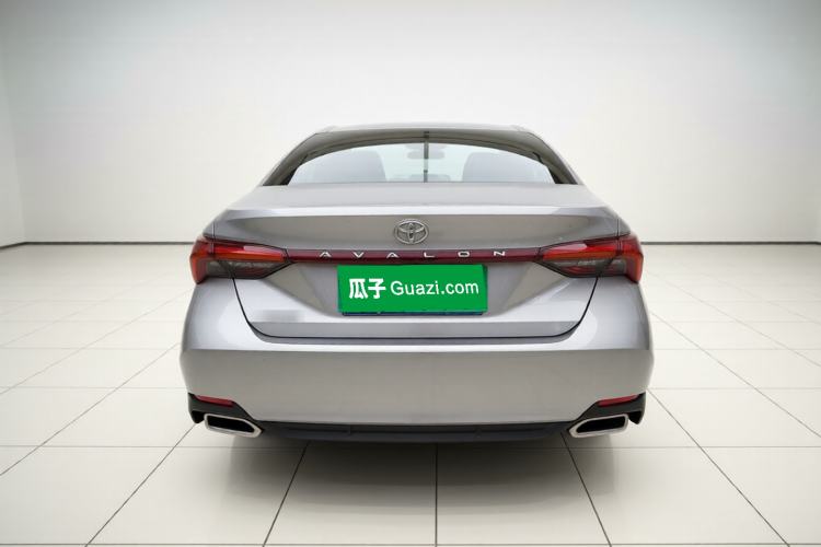 Used Toyota Avalon 2019 2.0L Luxury Edition China VI Standard Rear