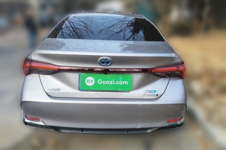 Used Toyota Avalon 2019 Dual-Engine 2.5L Luxury Edition China VI Standard Rear