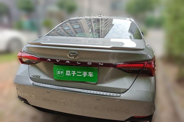 Used Toyota Avalon 2019 2.0L Luxury Edition China VI Standard Rear