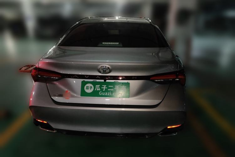 Used Toyota Avalon 2019 2.0L Luxury Edition China VI Standard Rear