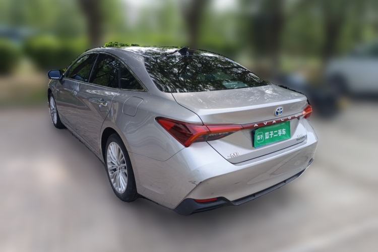 Used Toyota Avalon 2019 Dual-Engine 2.5L XLE Prestige Version China VI Standard Rear Left 45 Deg