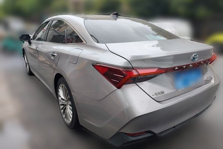 Used Toyota Avalon 2019 Dual-Engine 2.5L XLE Prestige Version China VI Standard Rear Left 45 Deg