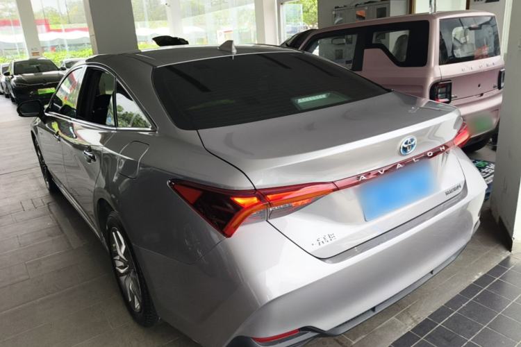 Used Toyota Avalon 2019 Dual-Engine 2.5L Luxury Edition China VI Standard Rear Left 45 Deg