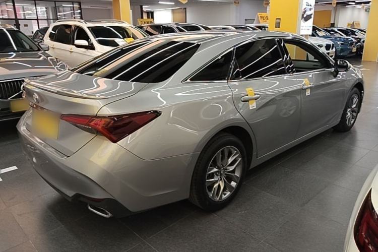 Used Toyota Avalon 2019 2.5L Ambition Version China VI Standard Rear Right 45 Deg