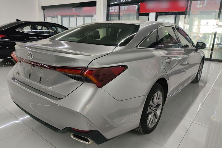 Used Toyota Avalon 2019 2.5L Ambition Version China VI Standard Rear Right 45 Deg