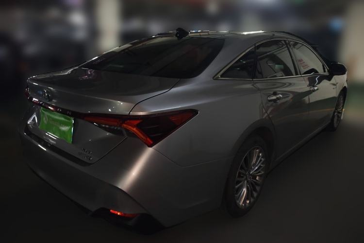 Used Toyota Avalon 2019 Dual-Engine 2.5L XLE Prestige Version China VI Standard Rear Right 45 Deg