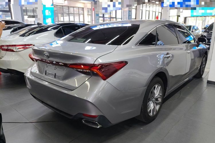 Used Toyota Avalon 2019 2.0L Luxury Edition China VI Standard Rear Right 45 Deg