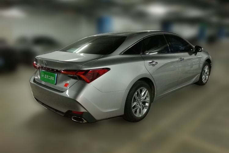 Used Toyota Avalon 2019 2.0L Luxury Edition China VI Standard Rear Right 45 Deg