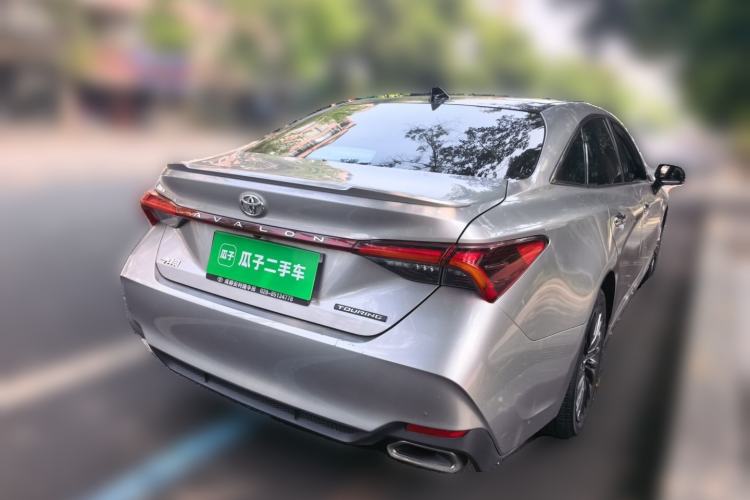 Used Toyota Avalon 2019 2.5L Touring Premium Version China VI Standard Rear Right 45 Deg